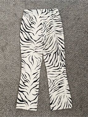 Zara Black & White Zebra-Print Wide-Leg Pants
